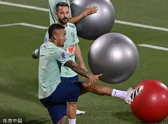 AC米兰球星因伤缺席下一轮比赛,球队备战备受影响的简单介绍 AC米兰球星因伤缺席下一轮比赛,球队备战备受影响的简单介绍