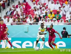 包含德甲劲旅全队状态低迷，战术频频失误的词条