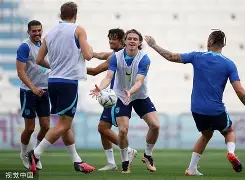 包含英格兰女足备战奥运会，力争夺金牌的词条