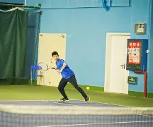 广厦迎战大连北方华上，胜负难断(三所里急行军跑了多少公里)